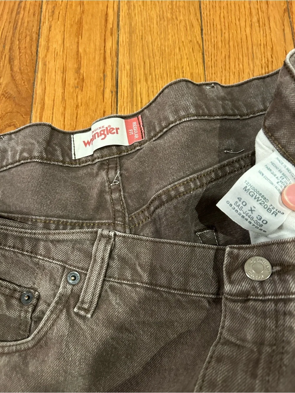 Wrangler Genuine Regular Fit Jeans Mens 40x30 Brown Denim Gray Faded Work Pants